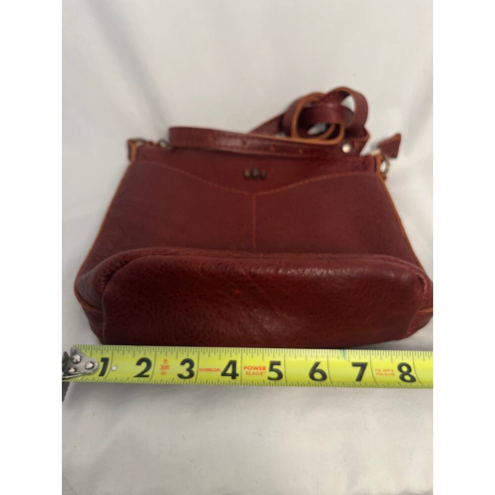 Portland Leather Brown Pebbled Leather Crossbody Bag Adjustable Strap - Picture 6 of 6